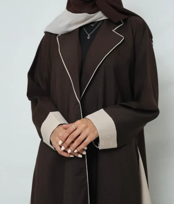 عباية "الفخامة"