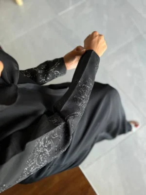عباية "كلوش"